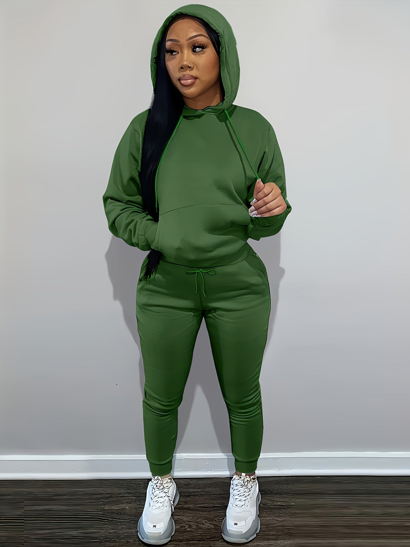 Women’s Relaxed Hoodie & Sweatpants Set – Casual Two-Piece Loungewear
