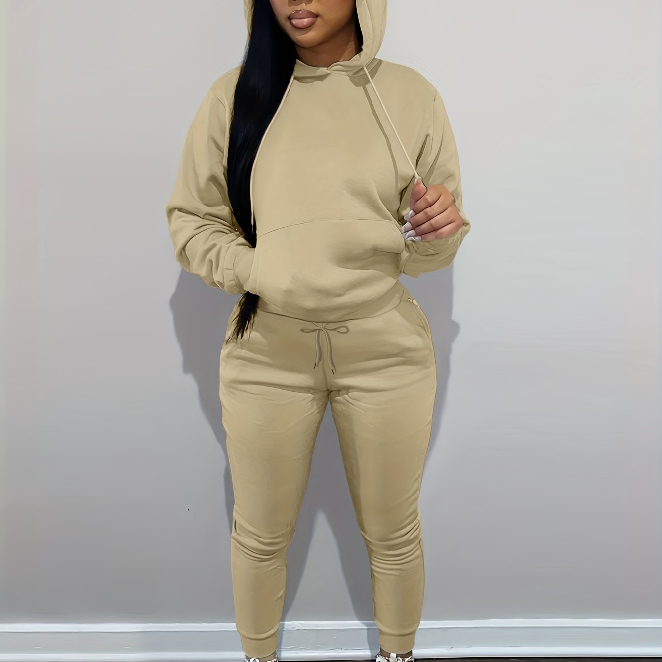 Women’s Relaxed Hoodie & Sweatpants Set – Casual Two-Piece Loungewear