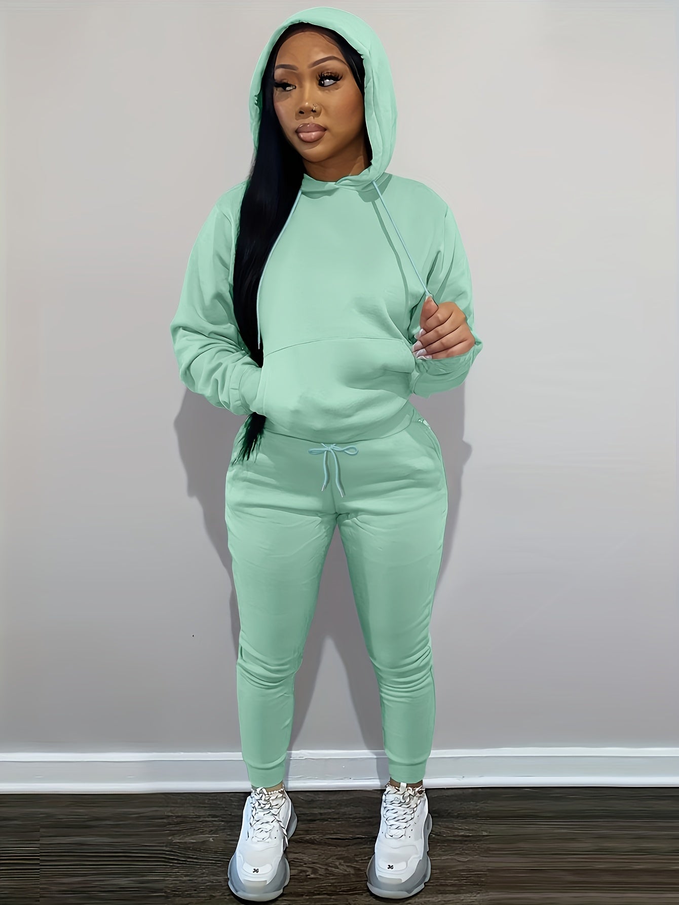 Women’s Relaxed Hoodie & Sweatpants Set – Casual Two-Piece Loungewear