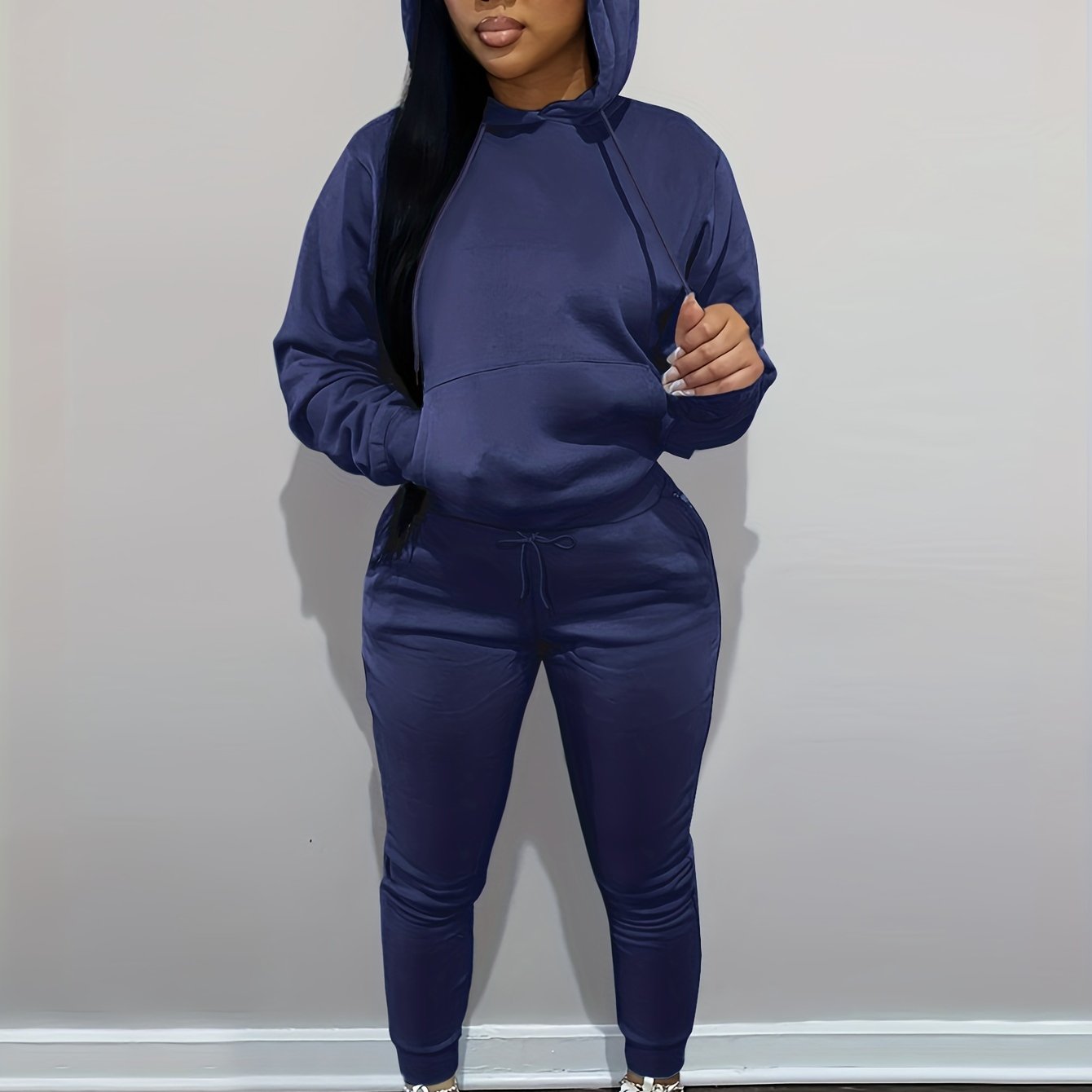Women’s Relaxed Hoodie & Sweatpants Set – Casual Two-Piece Loungewear