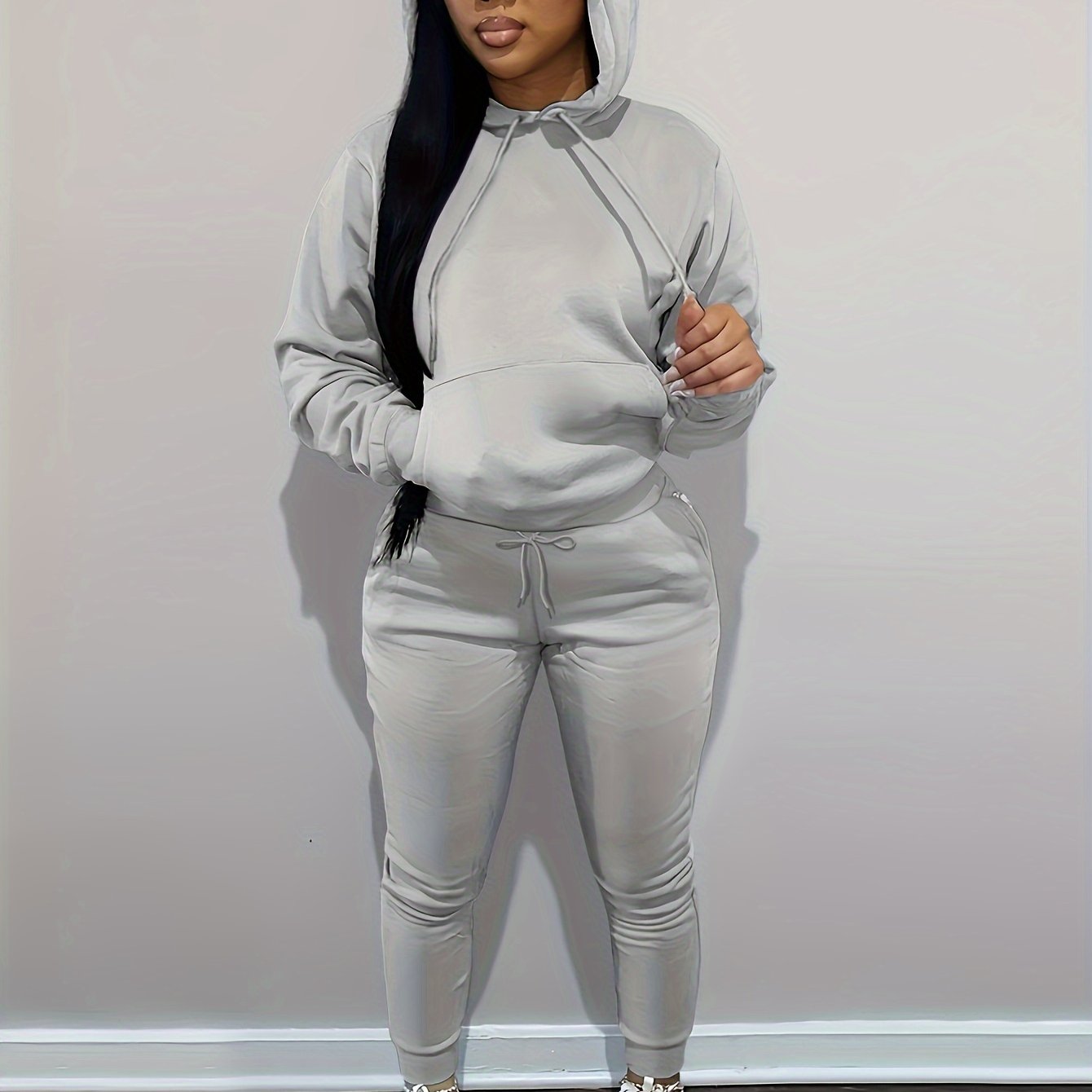 Women’s Relaxed Hoodie & Sweatpants Set – Casual Two-Piece Loungewear