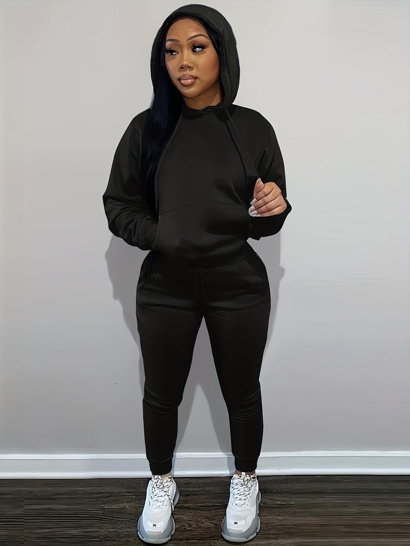 Women’s Relaxed Hoodie & Sweatpants Set – Casual Two-Piece Loungewear