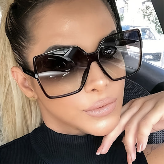 Oversized Frame Fashion